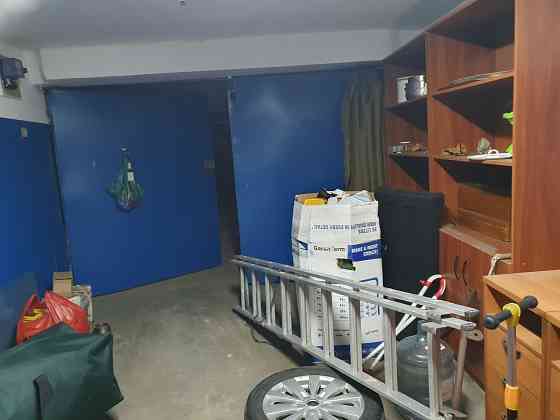 Гараж 19 кв.м. гк Центральный, ул.Октябрьская 2а Донецк