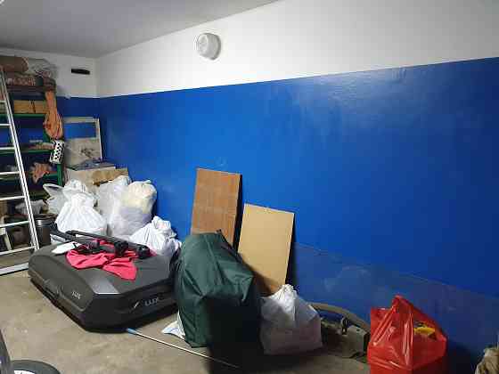 Гараж 19 кв.м. гк Центральный, ул.Октябрьская 2а Донецк