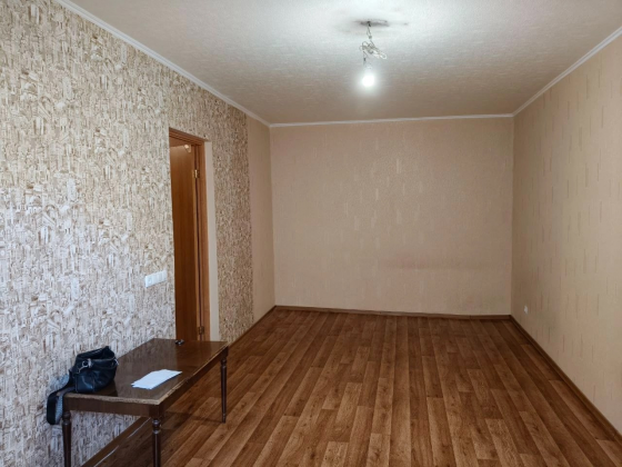 Продам 1 комнатную квартиру на Тихом Донецк