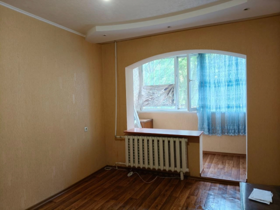 Продам 1 комнатную квартиру на Тихом Донецк