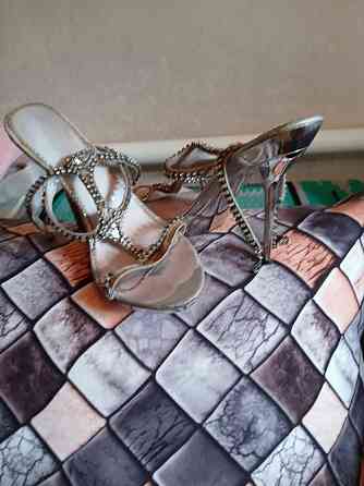 Туфли. Босоножки Донецк