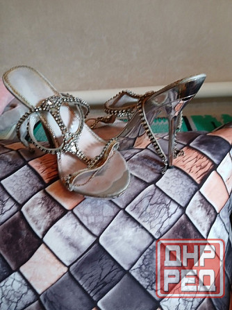 Туфли. Босоножки Донецк - изображение 1