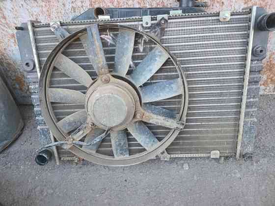 Продаю радиатор с вентилятором на волгу 3110,31105 Донецк