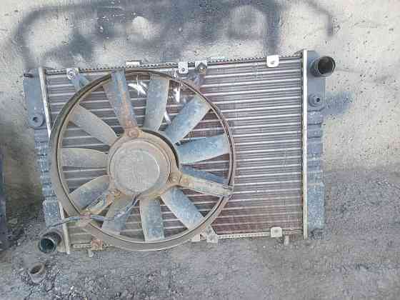 Продаю радиатор с вентилятором на волгу 3110,31105 Донецк