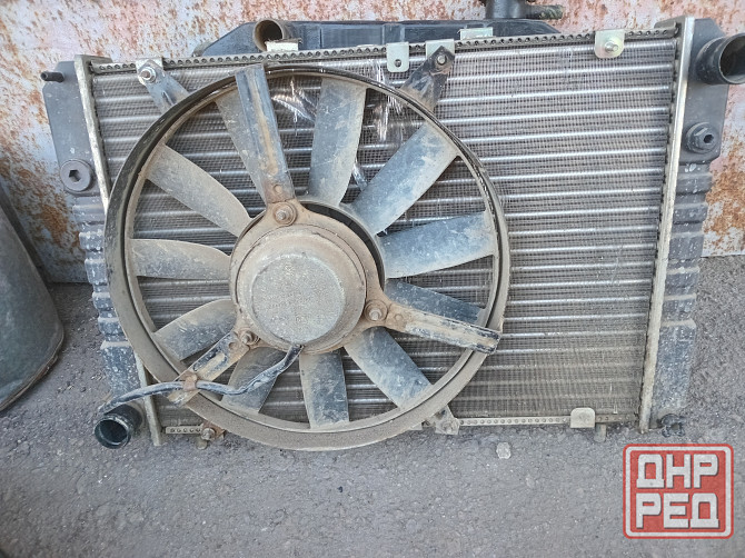 Продаю радиатор с вентилятором на волгу 3110,31105 Донецк - изображение 2