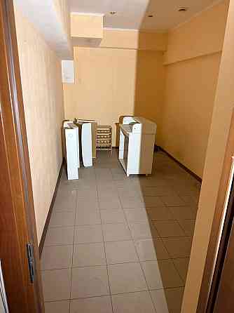 Нежилое помещение с кабинетами, 200кв, Маяк Донецк