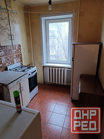 Сдам 1ком Текстильщик ул Пинтера д 26 6/9 вода идёт, с меб и тех недорого Донецк - изображение 1