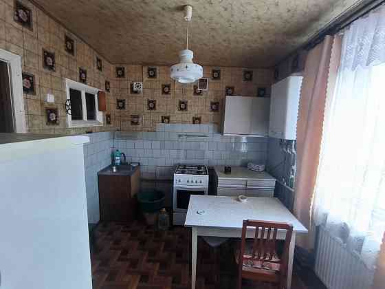 2-комн. квартира + гараж центр Кировское