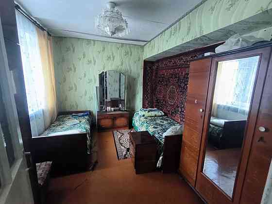 2-комн. квартира + гараж центр Кировское