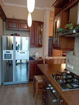 Продам 3-х комнатную квартиру в Ворошиловском районе Донецк