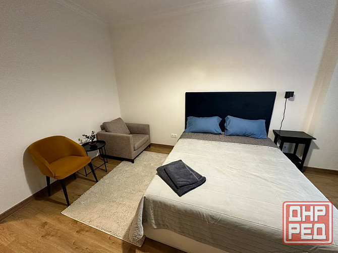 Сдам люксовую студию в новом жк. Центр. Ворошиловский район Донецк - изображение 2