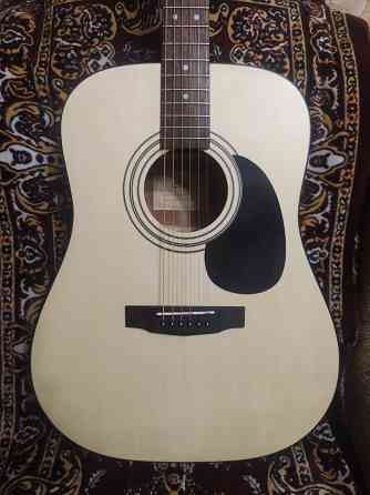 Акустическая гитара Cort с фирменными аксессуарами Макеевка