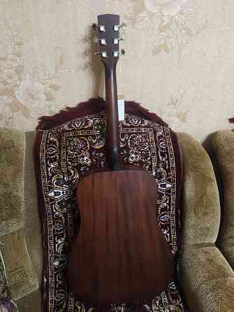 Акустическая гитара Cort с фирменными аксессуарами Макеевка