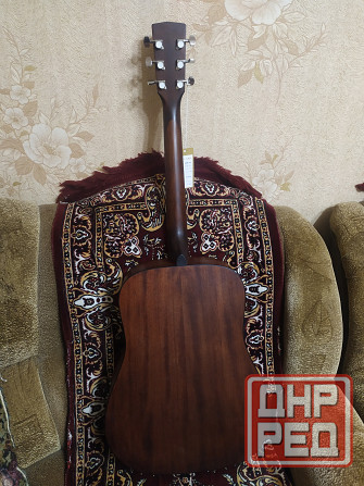 Акустическая гитара Cort с фирменными аксессуарами Макеевка - изображение 3