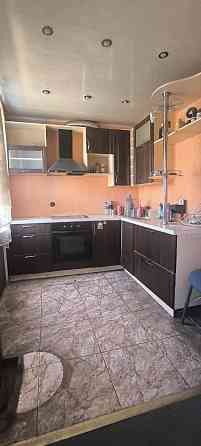 Продам 2 ком. кв- ру Гвардейка, 10 магазин. Макеевка