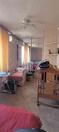 Продам 2 ком. кв- ру Гвардейка, 10 магазин. Макеевка