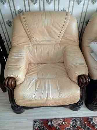 Продам кресло натуральная кожа Макеевка