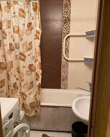 Сдаю двушку квартиру в Будёновский районе Донецк