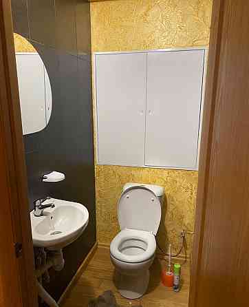 Сдаю двушку квартиру в Будёновский районе Донецк