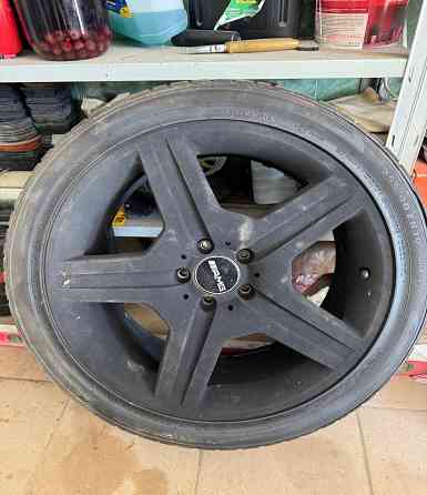 Продам комплект дисков с летними шинами 19 диаметра Донецк