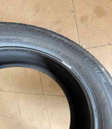 Продам 2 летние шины Bridgestone 18 диаметра 255/55 Донецк