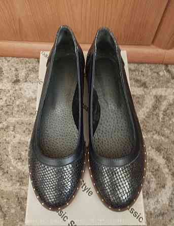 Продам кожаные балетки с лазерным напылением, мягкая кожа Донецк
