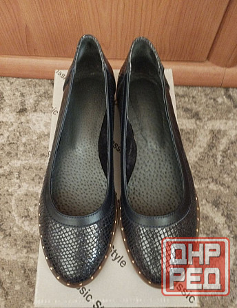 Продам кожаные балетки с лазерным напылением, мягкая кожа Донецк - изображение 1