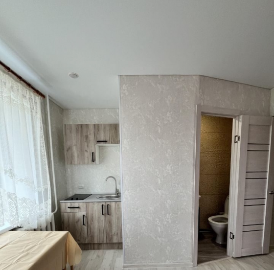 Сдается: 2 комнатная квартира Этаж: 2/5 Район: Будённовский, ориентир Караван Донецк