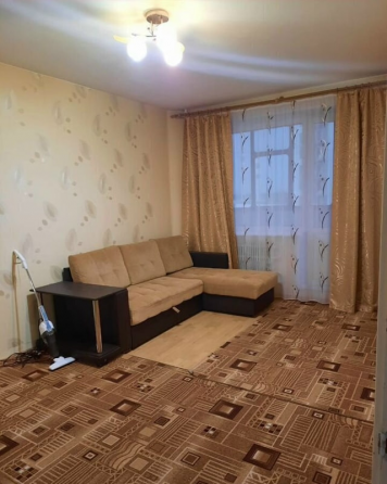 Сдаю однокомнатную квартиру 34.0 м² этаж 4, город Донецк, Ворошиловский район, ориентир Гастроном Донецк