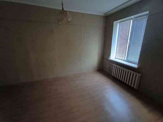 Продается 3-комнатная на Бакинских комиссаров Донецк