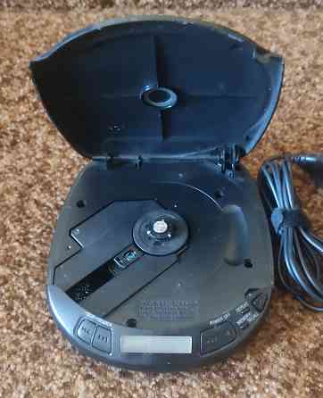 Продам портативный CD плеер Panasonic Донецк