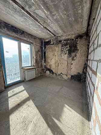 Продается четырехкомнатная квартира в Центральном районе Мариуполь
