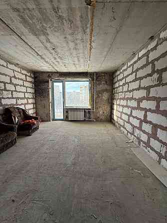 Продается четырехкомнатная квартира в Центральном районе Мариуполь