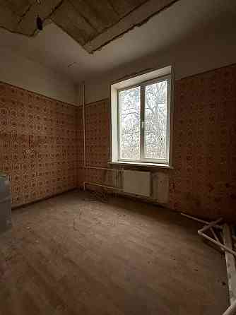 Продается трехкомнатная квартира в Центральном районе Мариуполь