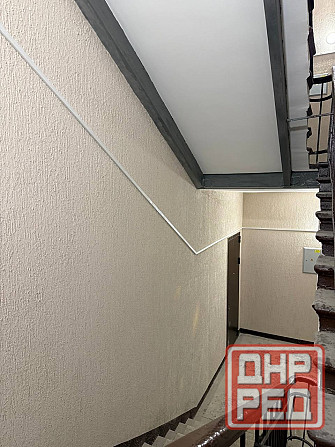 Продается трехкомнатная квартира в Центральном районе Мариуполь - изображение 2