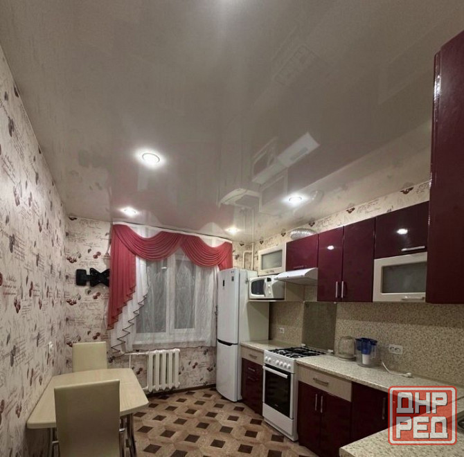 Сдаётся уютная однокомнатная квартира на 3 этаже кирпичного дома, в Киевский районе жд Донецк - изображение 2