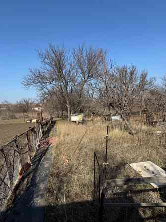 Продам домик под дачу или жилье 25 соток Донецк