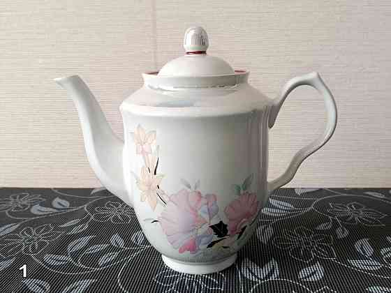 Фарфоровый чайник и чайный набор «Tea for One». Донецк