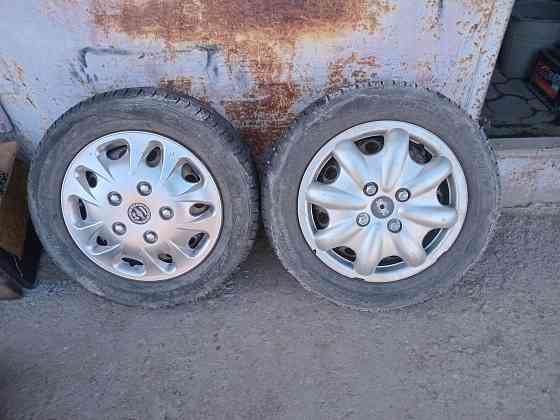 Продаю два колеса на ланос в сборе р 14",с летней резиной Донецк