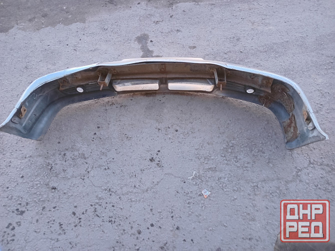 Продаю передний бампер на волгу 31105 Донецк - изображение 1