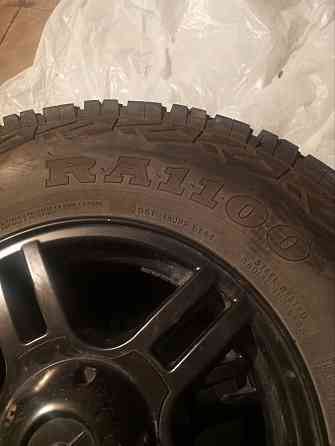 Продам резину Roadcruza на легкосплавных дисках.4 шт+запаска. Донецк