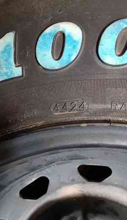 Продам резину Roadcruza на легкосплавных дисках.4 шт+запаска. Донецк