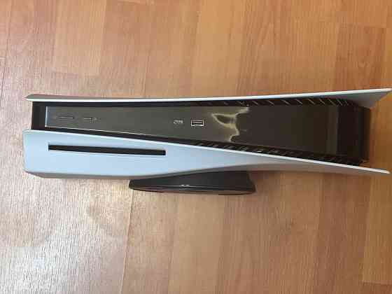 Продаю игровую приставку Донецк