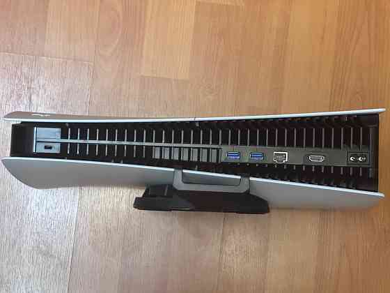 Продаю игровую приставку Донецк