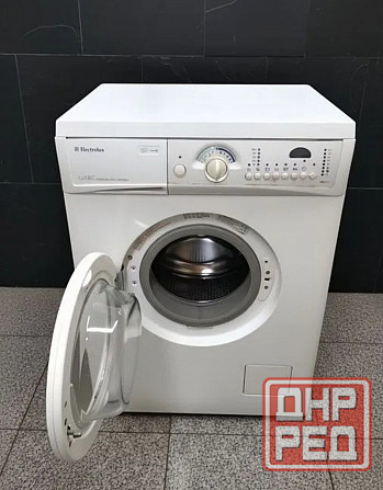 стиральная машина Electrolux EWS 1046 Макеевка - изображение 1