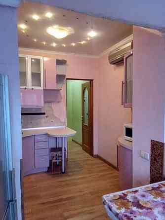 Двухкомнатная квартира возле Обладминистрации Донецк