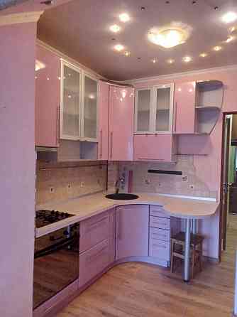 Двухкомнатная квартира возле Обладминистрации Донецк