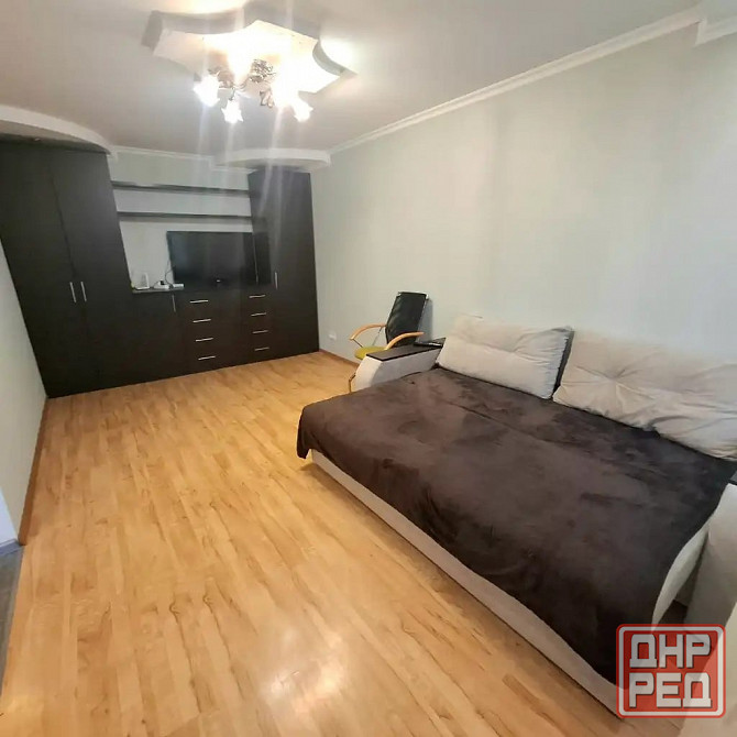 Сдам уютную 1-комнатную квартиру в Будёновском районе! Расположение: ориентир Щетинина Донецк - изображение 1