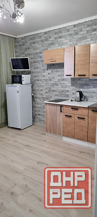 Сдаётся двухкомнатная квартира в Донецке, пр. Ильича, Калининский р-н Донецк - изображение 1