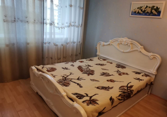 Сдaетcя уютная двухкомнатнaя кваpтира на длитeльный сpoк Донецк